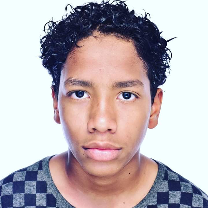 Bola pra Cima